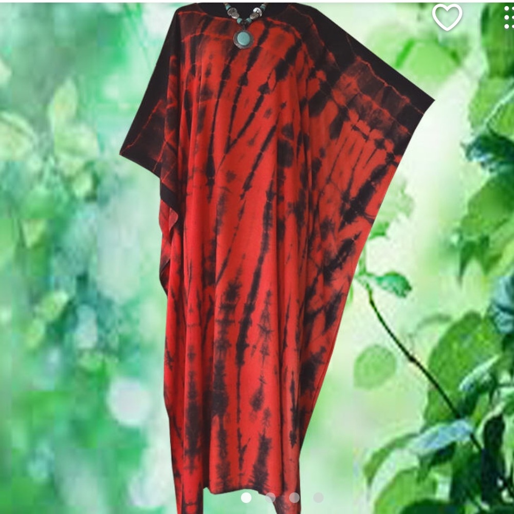 🆕🌹MINIMALIST WEARABLE ART CAFTAN. OS